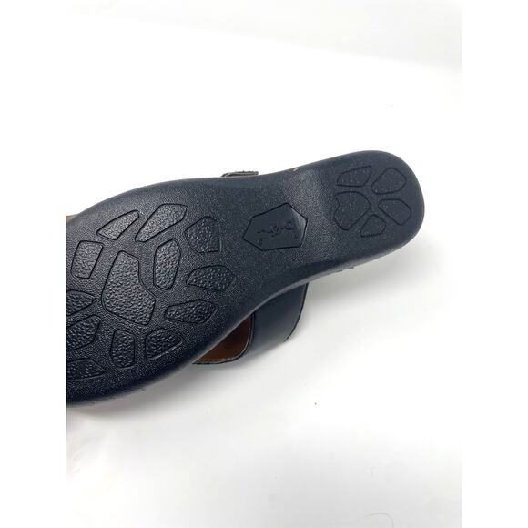 B.O.C. 7 Sandals Wedges Women Shoe Black Flip Flop Comfort Classic Bronze Hook - Picture 3 of 8